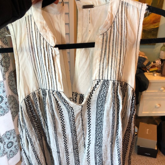 Free People Blouse - Picture 2 of 3